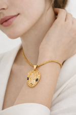 White Snake Head Pendant Necklace Cubic Zirconiaia-Daily Wear